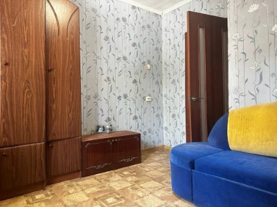 Sale of a 3-room apartment on Vechirnoye, Avramenko st.