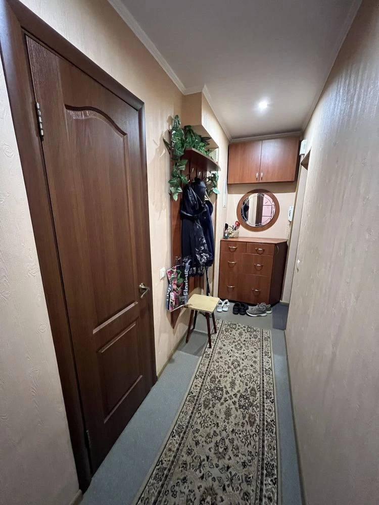 1 room apartment, 44th district, renovated, furniture