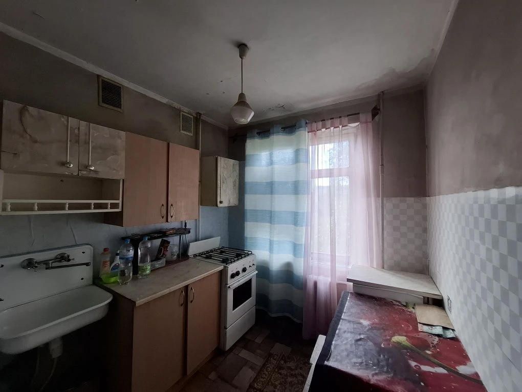 Продам 2х кімнатну квартиру на Ювілейній