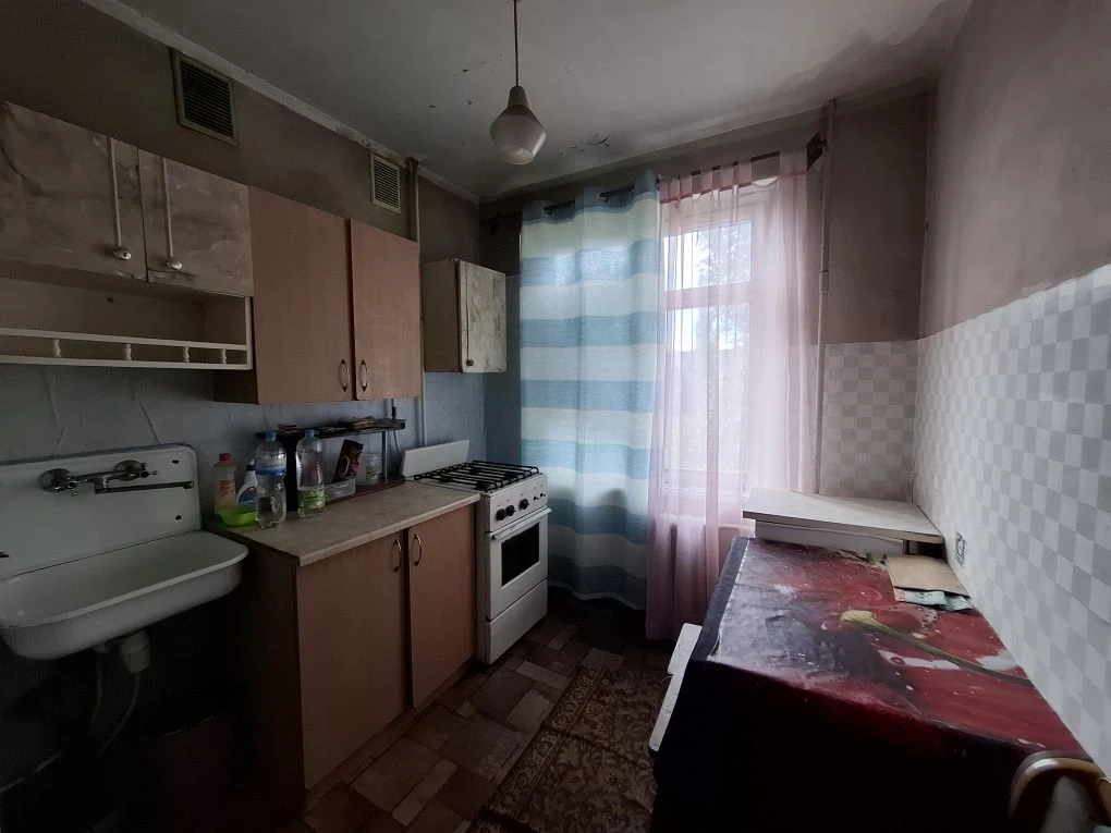 Продам 2х кімнатну квартиру на Ювілейній