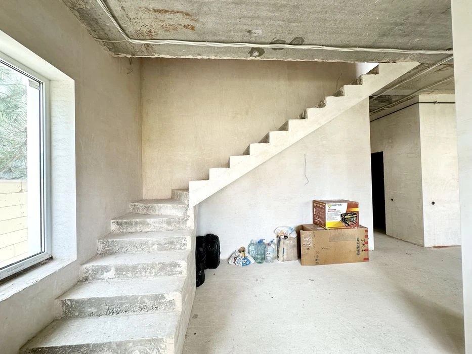 Sauvignon. Morskoy Prospect. House-Duplex.