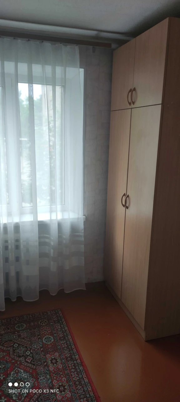 Продається 2-кімнатна квартира (Соцмісто)