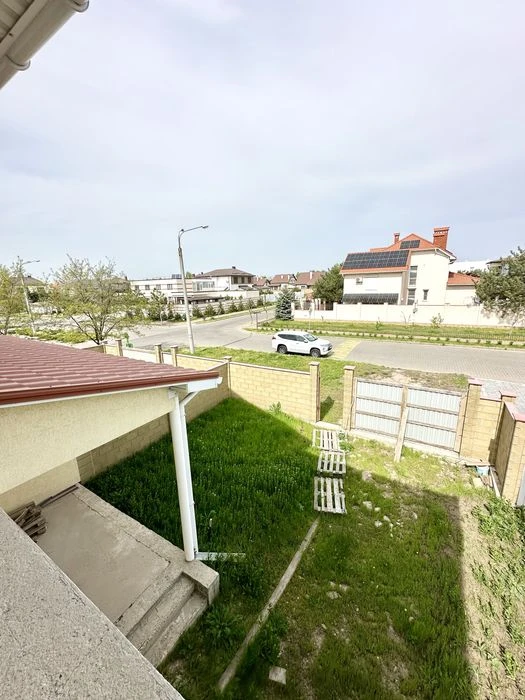 Sauvignon. Morskoy Prospect. House-Duplex.