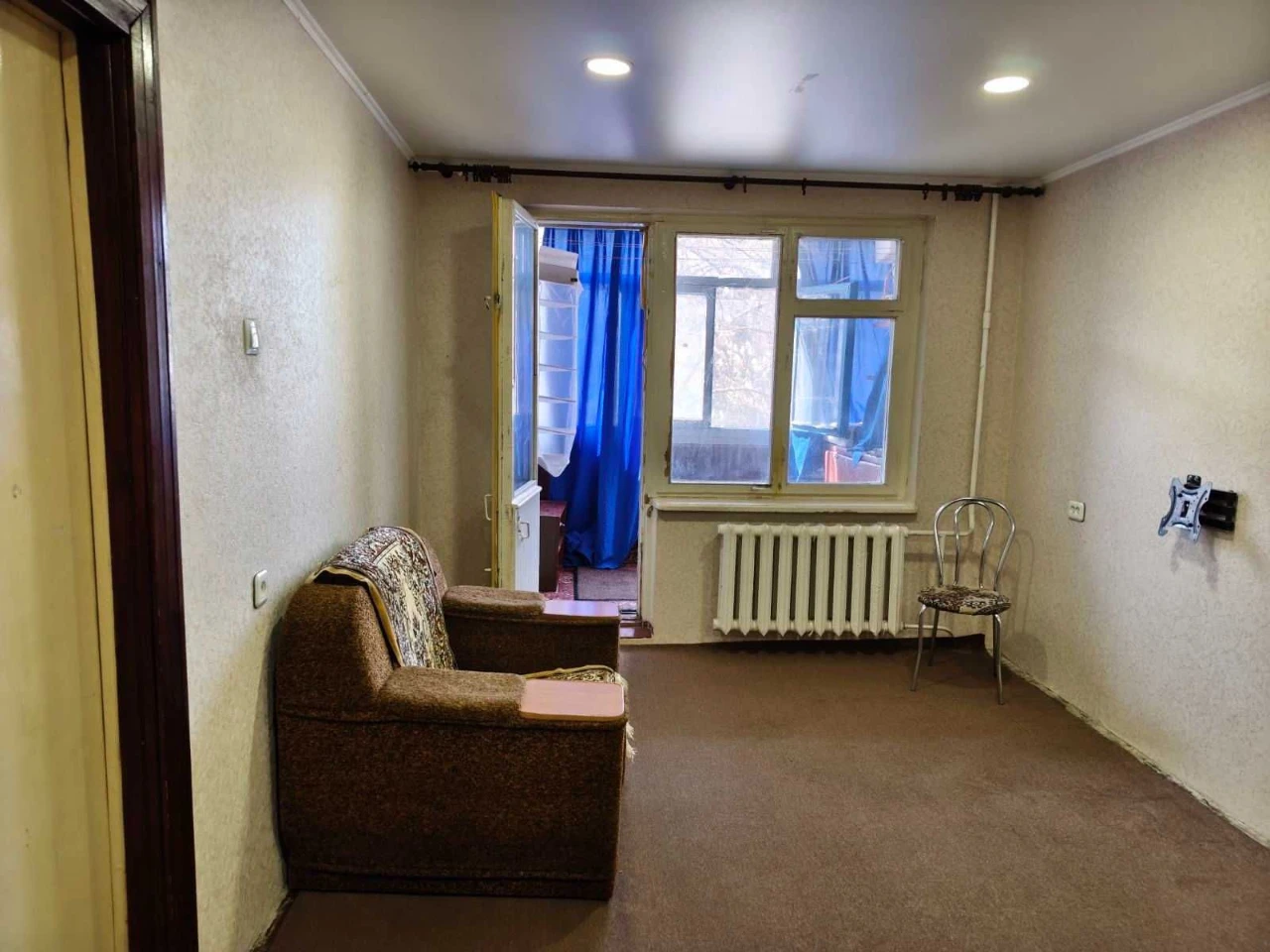 Продам 2х кімнату квартиру в Ц-М. районі.