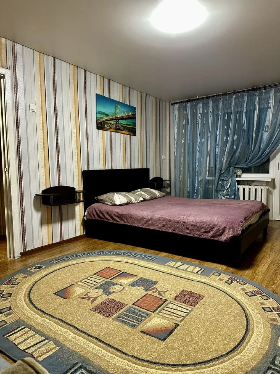 2-кімнатна квартира, вул. В Терещенка, 16, 2/5