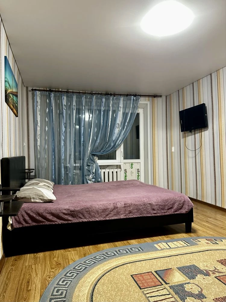 2-кімнатна квартира, вул. В Терещенка, 16, 2/5