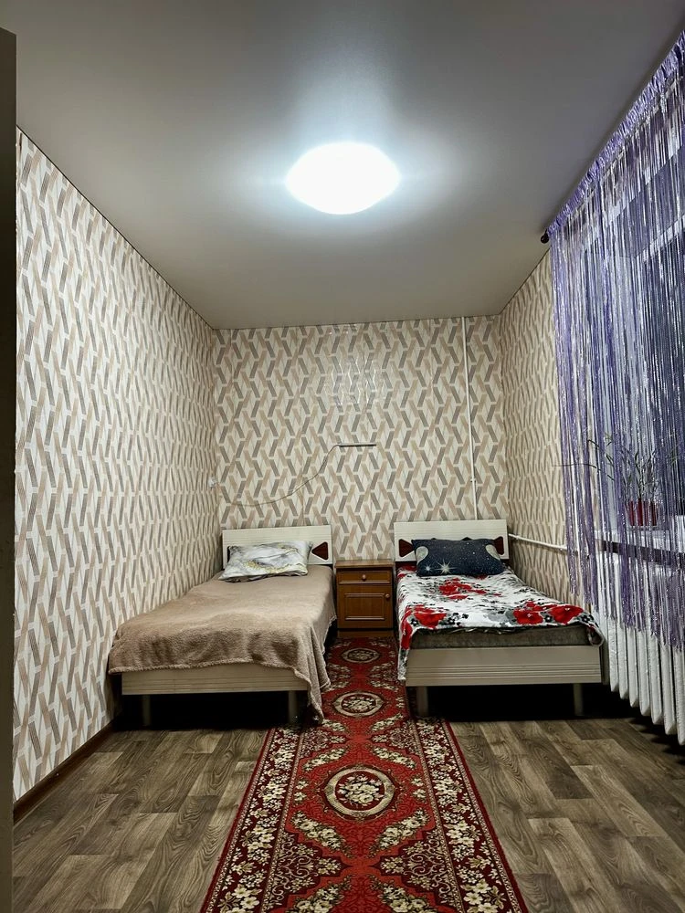 2-кімнатна квартира, вул. В Терещенка, 16, 2/5