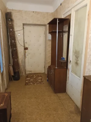 Продаю 3-комнатную квартиру от собственника в районе Ц-М