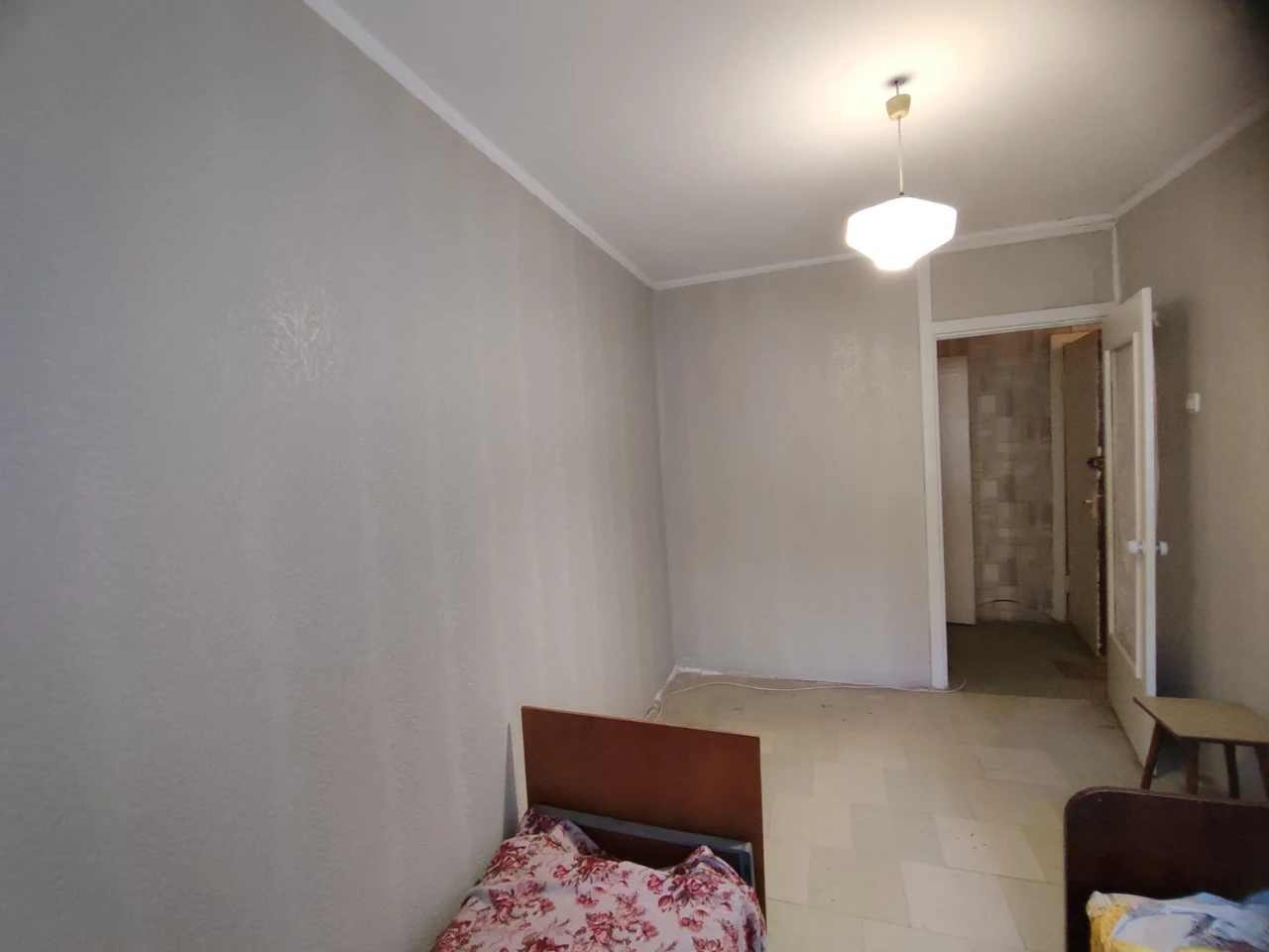 17th Quarter 2-room apartment for sale on the 2nd floor
