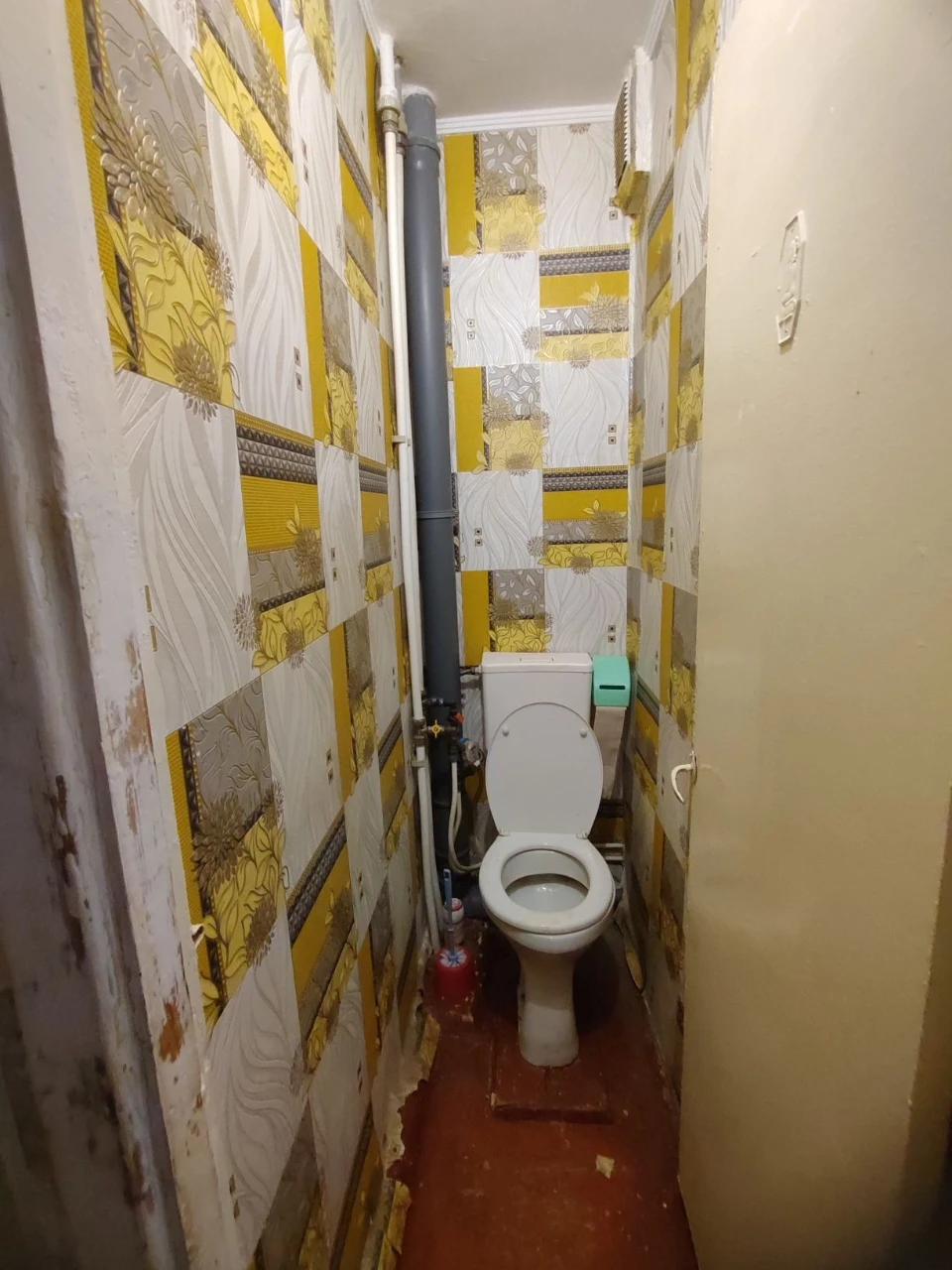 17th Quarter 2-room apartment for sale on the 2nd floor