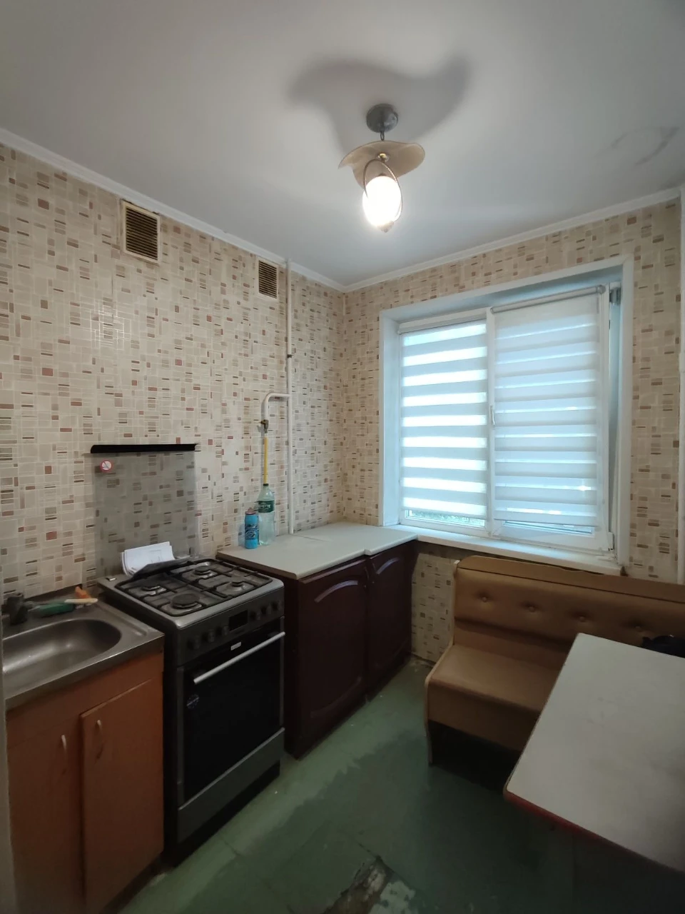 17th Quarter 2-room apartment for sale on the 2nd floor