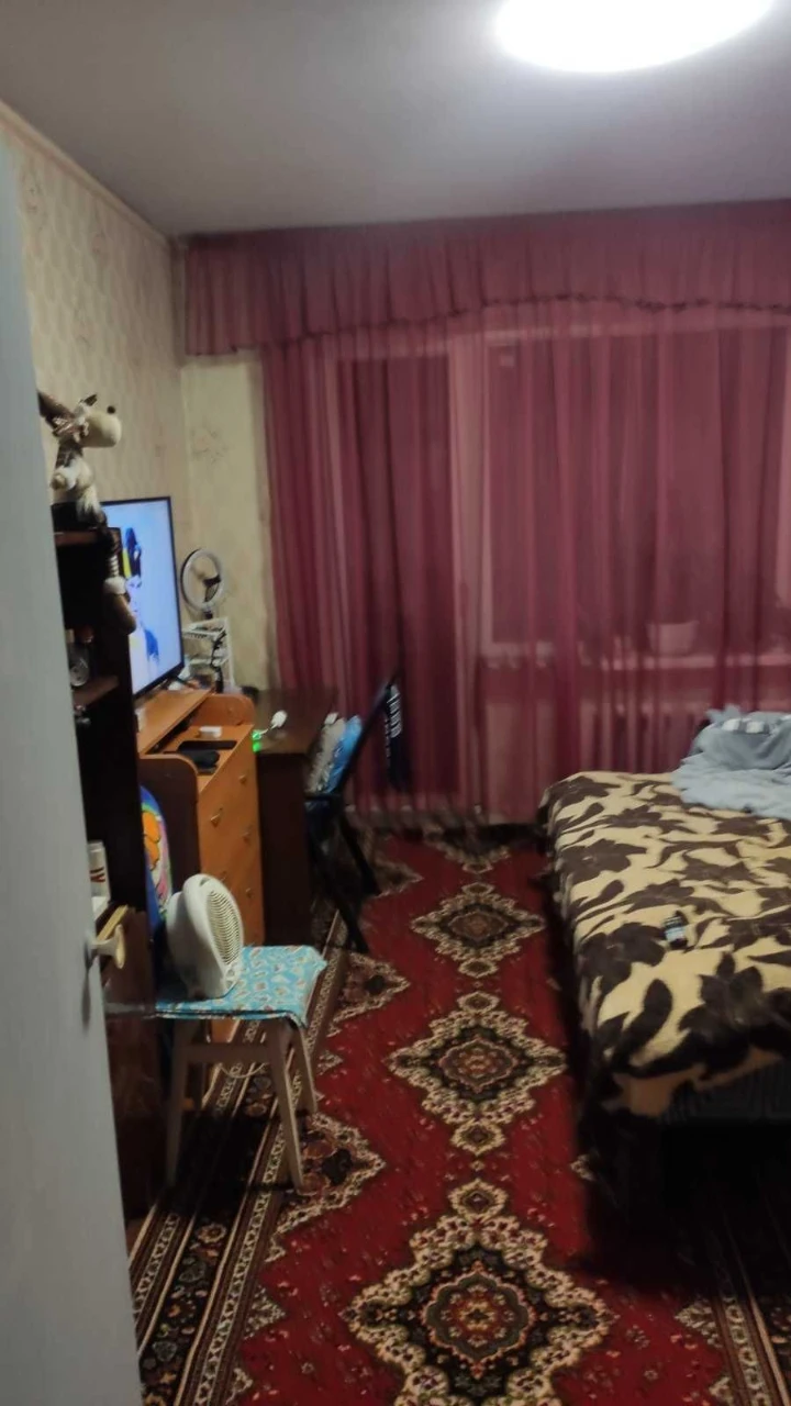 For Sale: 3-room "Czech" style apartment with two balconies on Ювілейний Street