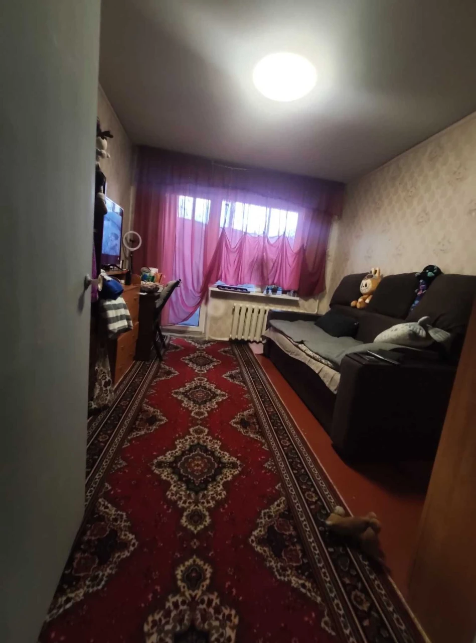 For Sale: 3-room "Czech" style apartment with two balconies on Ювілейний Street