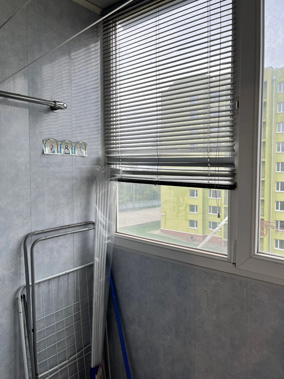 Apartment for Sale: 2 Bedrooms