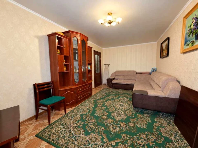 Квартира. Кривий Ріг, Покровська вул.