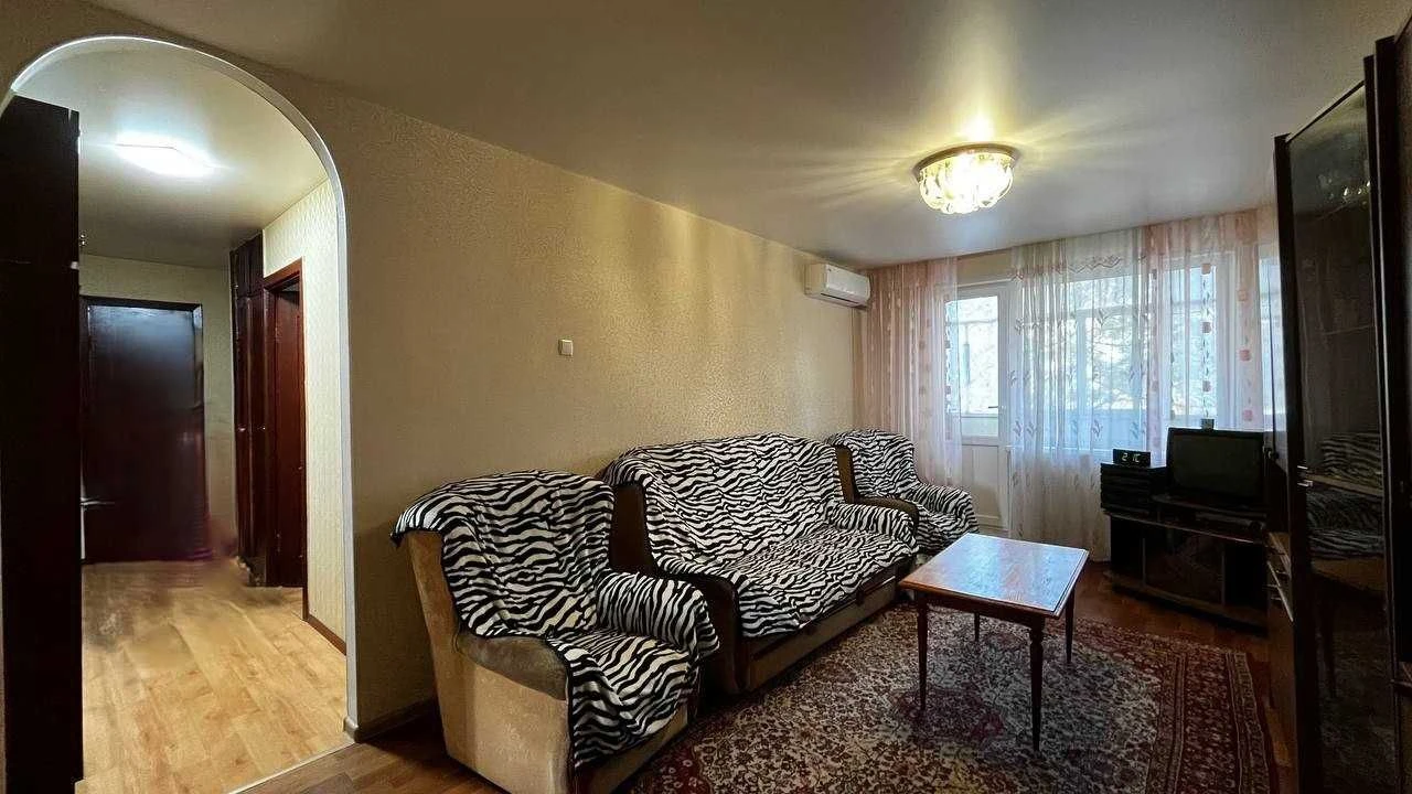 Sale/Exchange of a 3-room apartment on Sveto-Nikolayevska Street