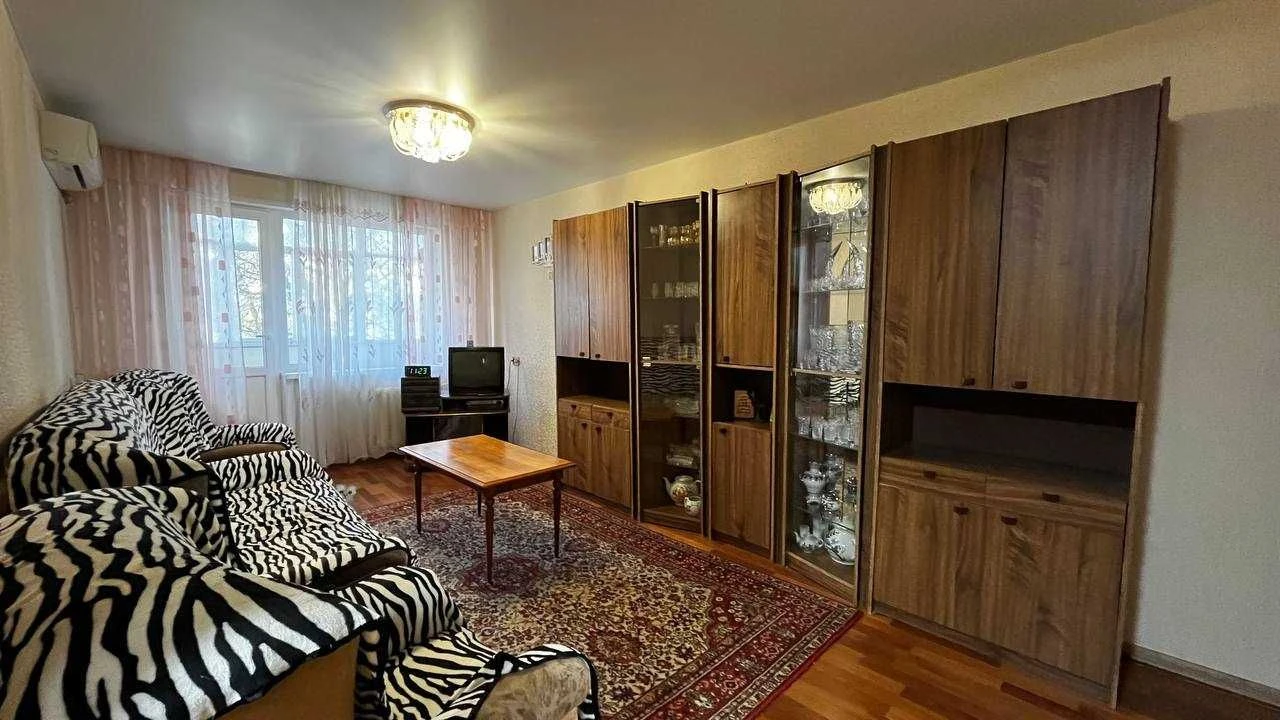 Sale/Exchange of a 3-room apartment on Sveto-Nikolayevska Street
