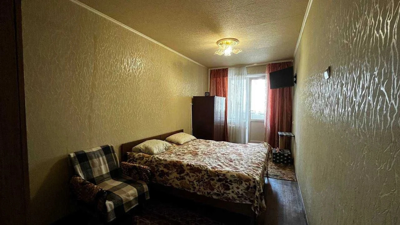 Sale/Exchange of a 3-room apartment on Sveto-Nikolayevska Street