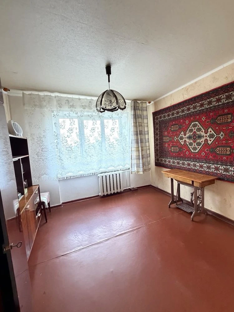 Продаю 3х комнатную квартиру, чешку, Артём, ул.В.Великого,17