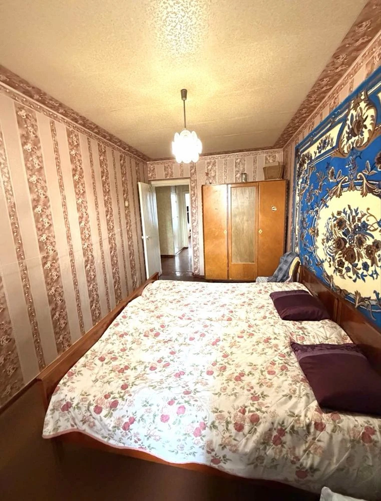 Продаю 3х комнатную квартиру, чешку, Артём, ул.В.Великого,17