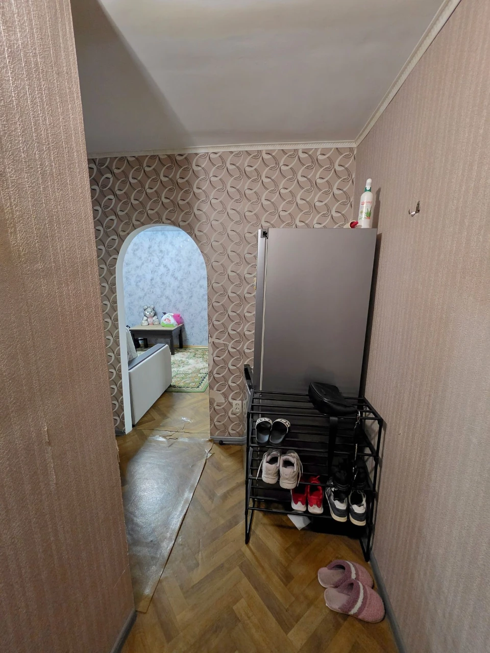 Продам 3-комнатную квартиру, 173 квартал (ул. Эдуарда Фукса,