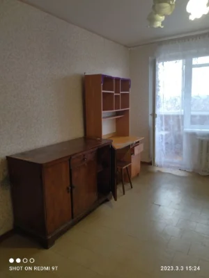 Selling 1 room near Mira Street