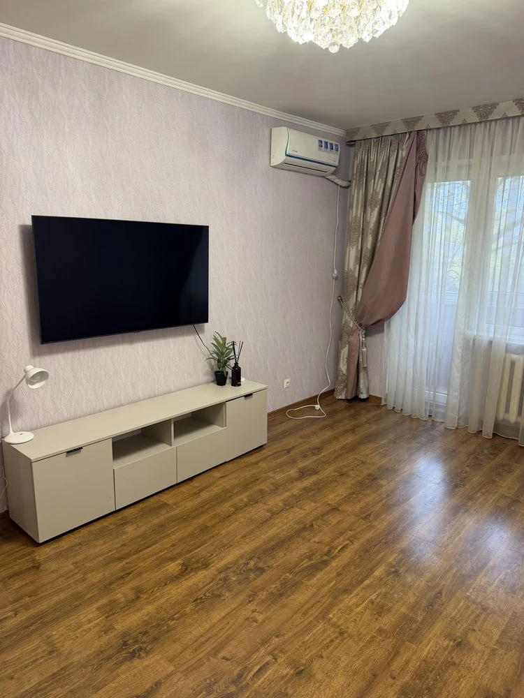 Продажа 2-комнатной квартиры, Солнечный, 26, Ремонт, 2/9 этажа