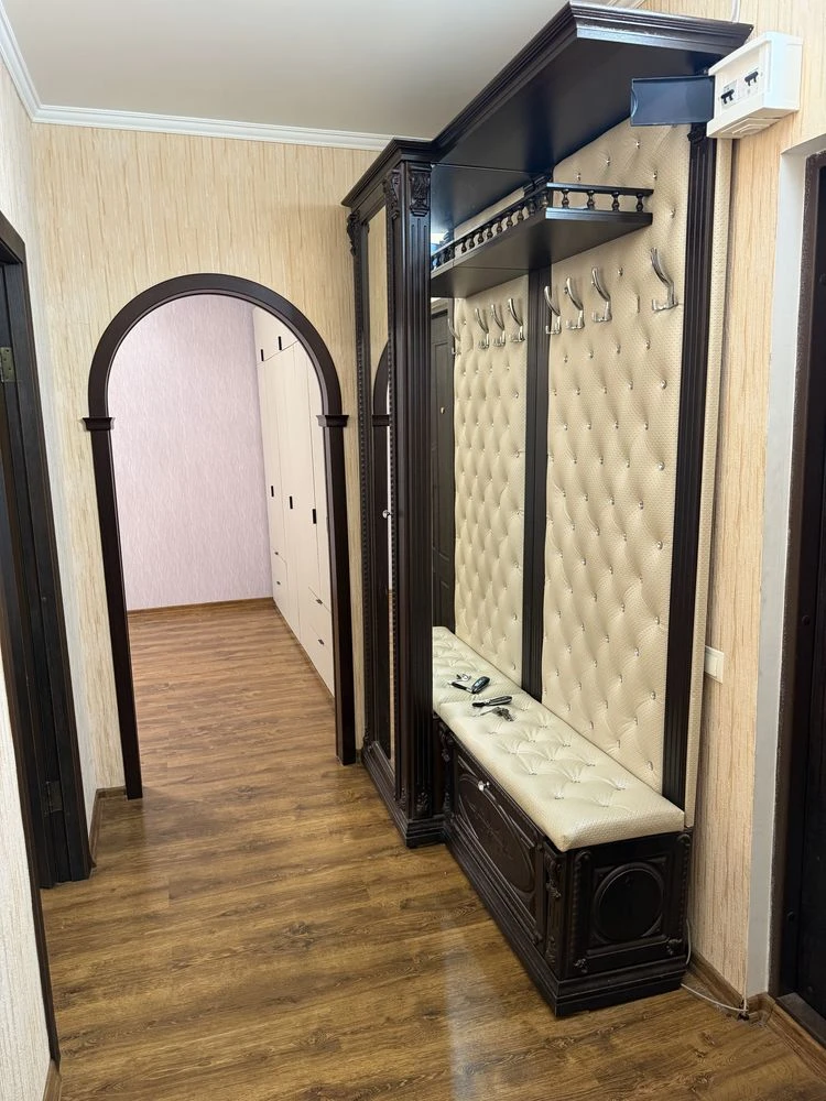 Продажа 2-комнатной квартиры, Солнечный, 26, Ремонт, 2/9 этажа