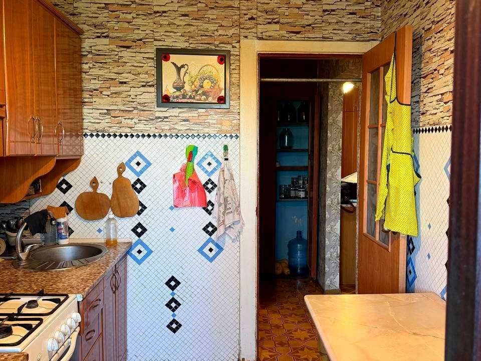 Квартира. Кривий Ріг, вулиця Дениса Комара