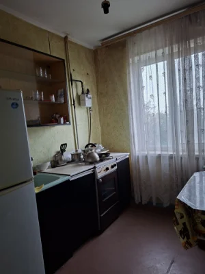Продаю 2-кімнатну квартиру в Довгинцівському районі