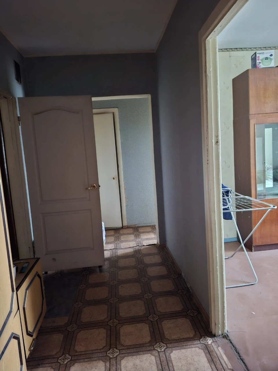 Продаю 2-кімнатну квартиру в Довгинцівському районі