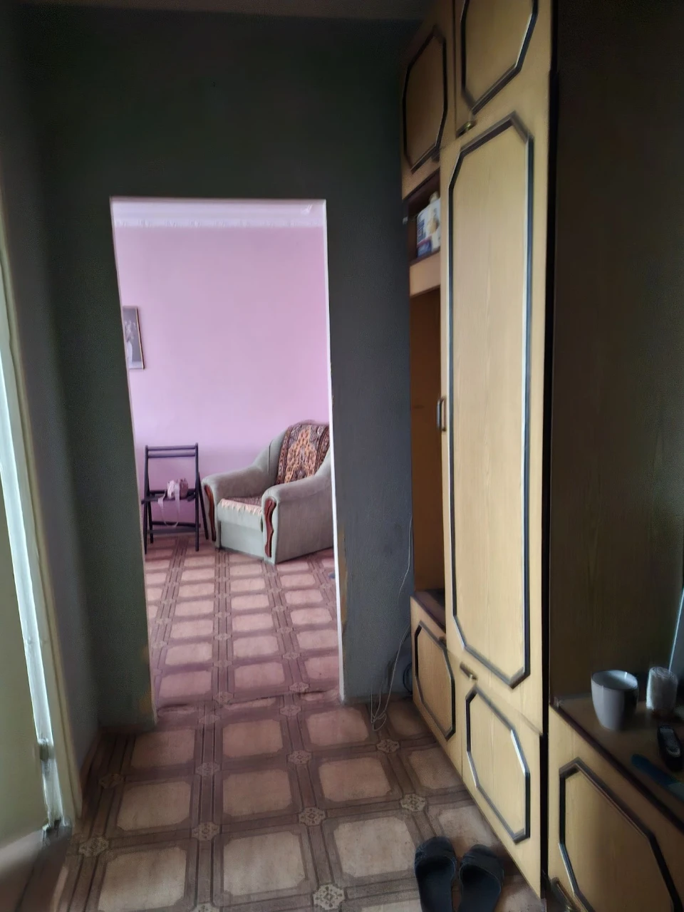 Продаю 2-кімнатну квартиру в Довгинцівському районі