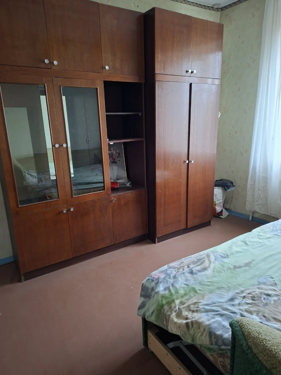 Продаю 2-кімнатну квартиру в Довгинцівському районі