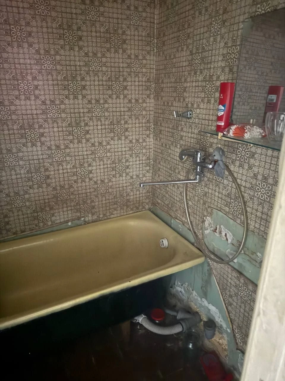 Продаю 2-кімнатну квартиру в Довгинцівському районі