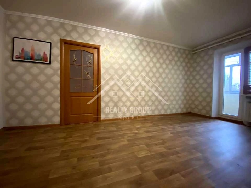 Квартира. Кривой Рог, Мистецкая улица