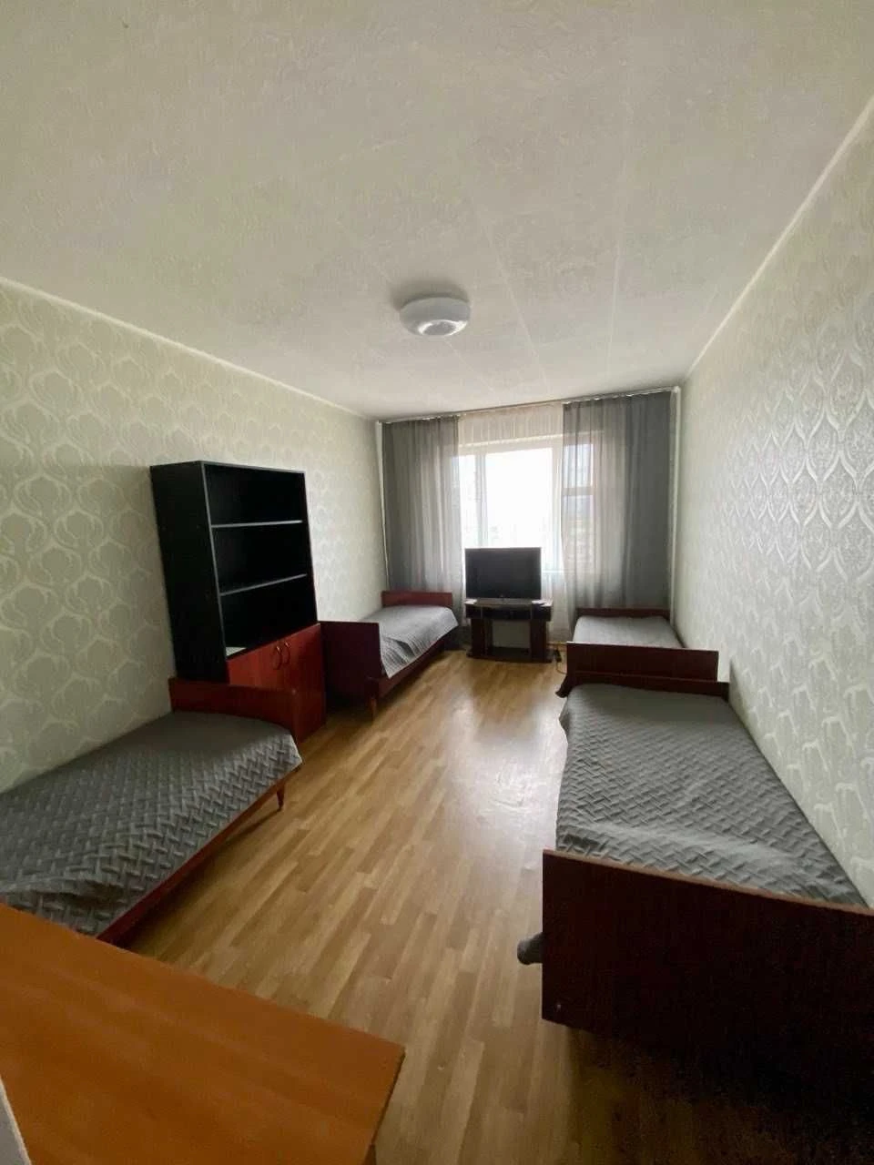 Продається 6-кімнатна квартира, б-р Вечірній, вул. Балакіна