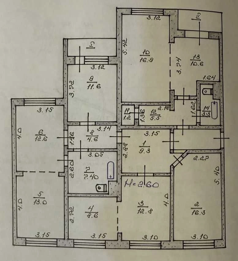 Продається 6-кімнатна квартира, б-р Вечірній, вул. Балакіна