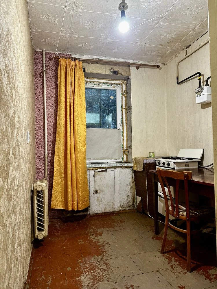1-но малосем 4 Заречный, 22, 1/9 18 м2, не угл