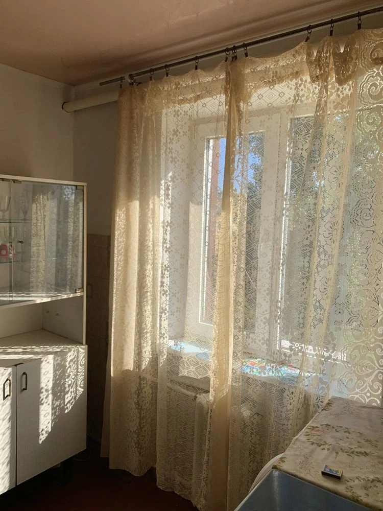 For sale, 3-room apartment near the stop, Musorgsky street