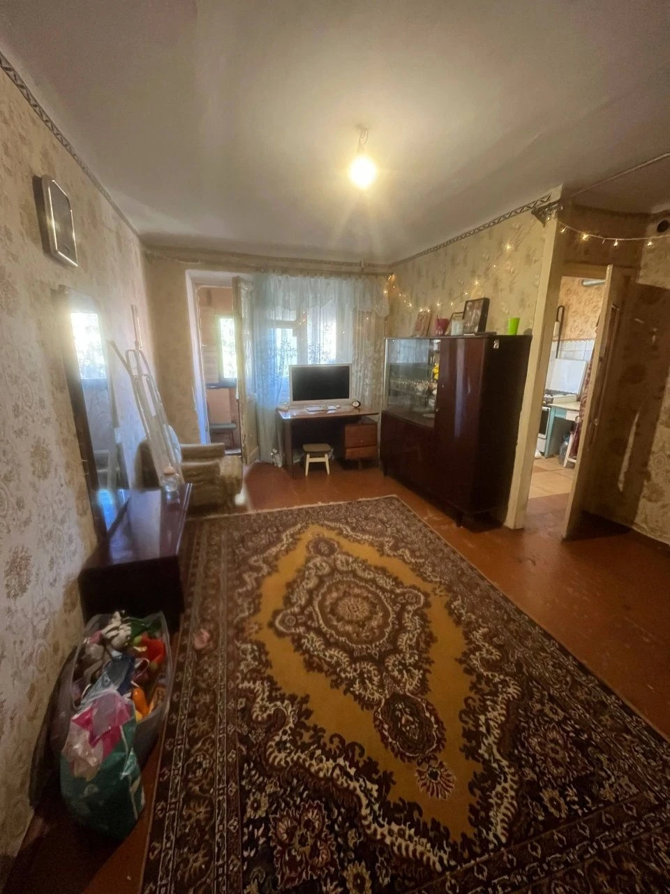 Продаж 3-кімнатній квартири, вул. С. Петлюри, 27 | 44-й квартал