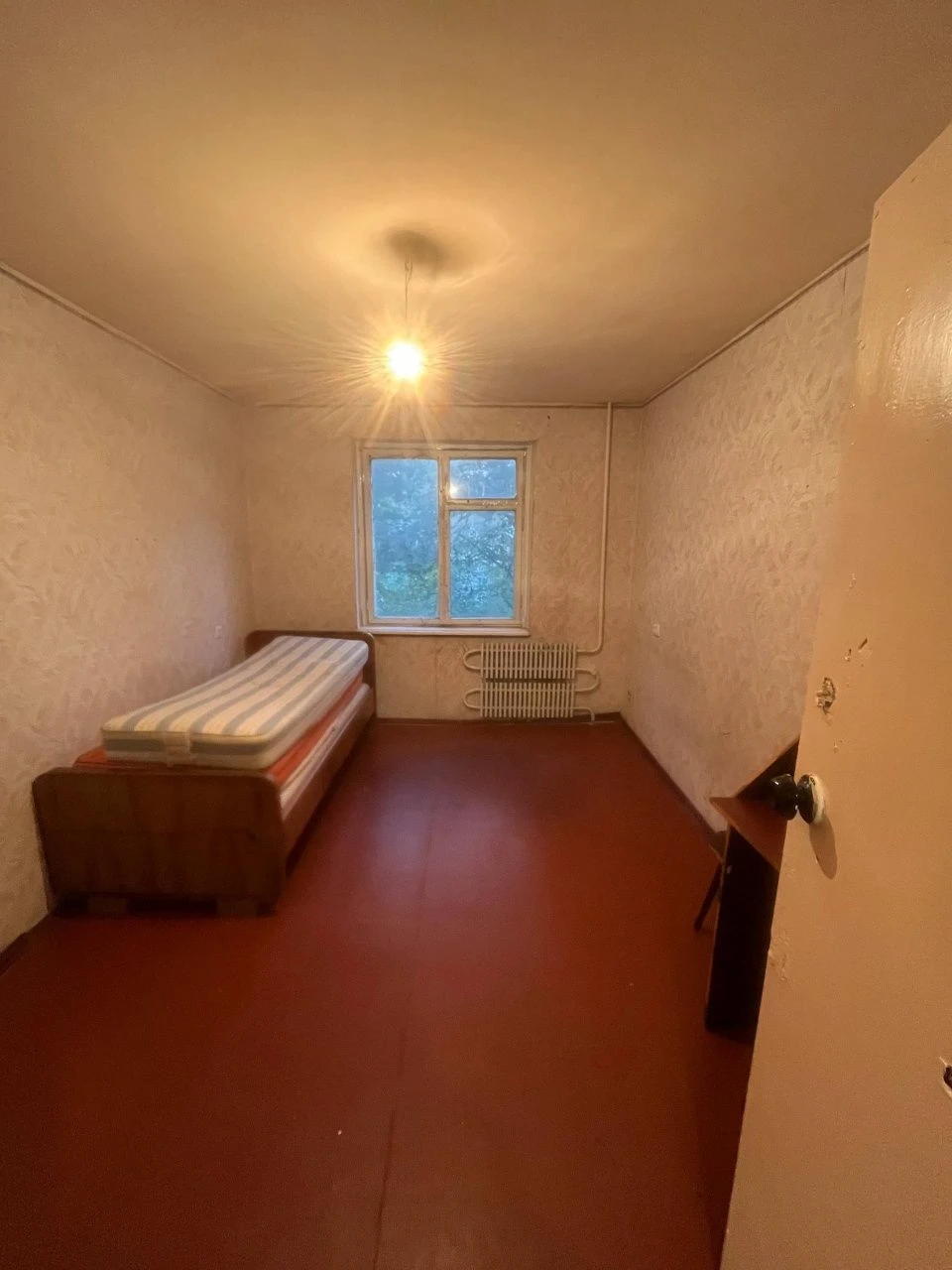 Sale of a 3-bedroom apartment on 4th Zarechnaya!