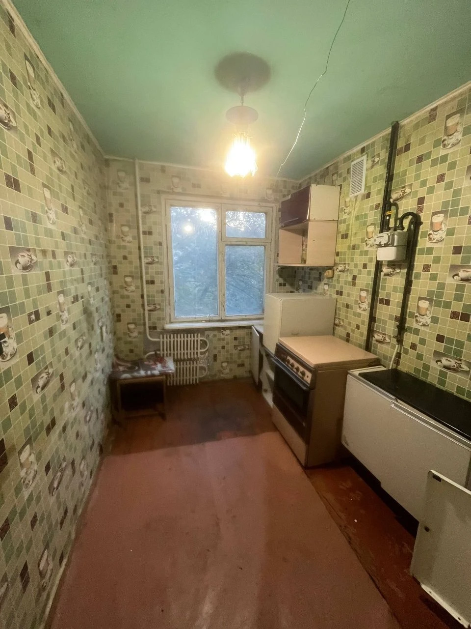 Sale of a 3-bedroom apartment on 4th Zarechnaya!