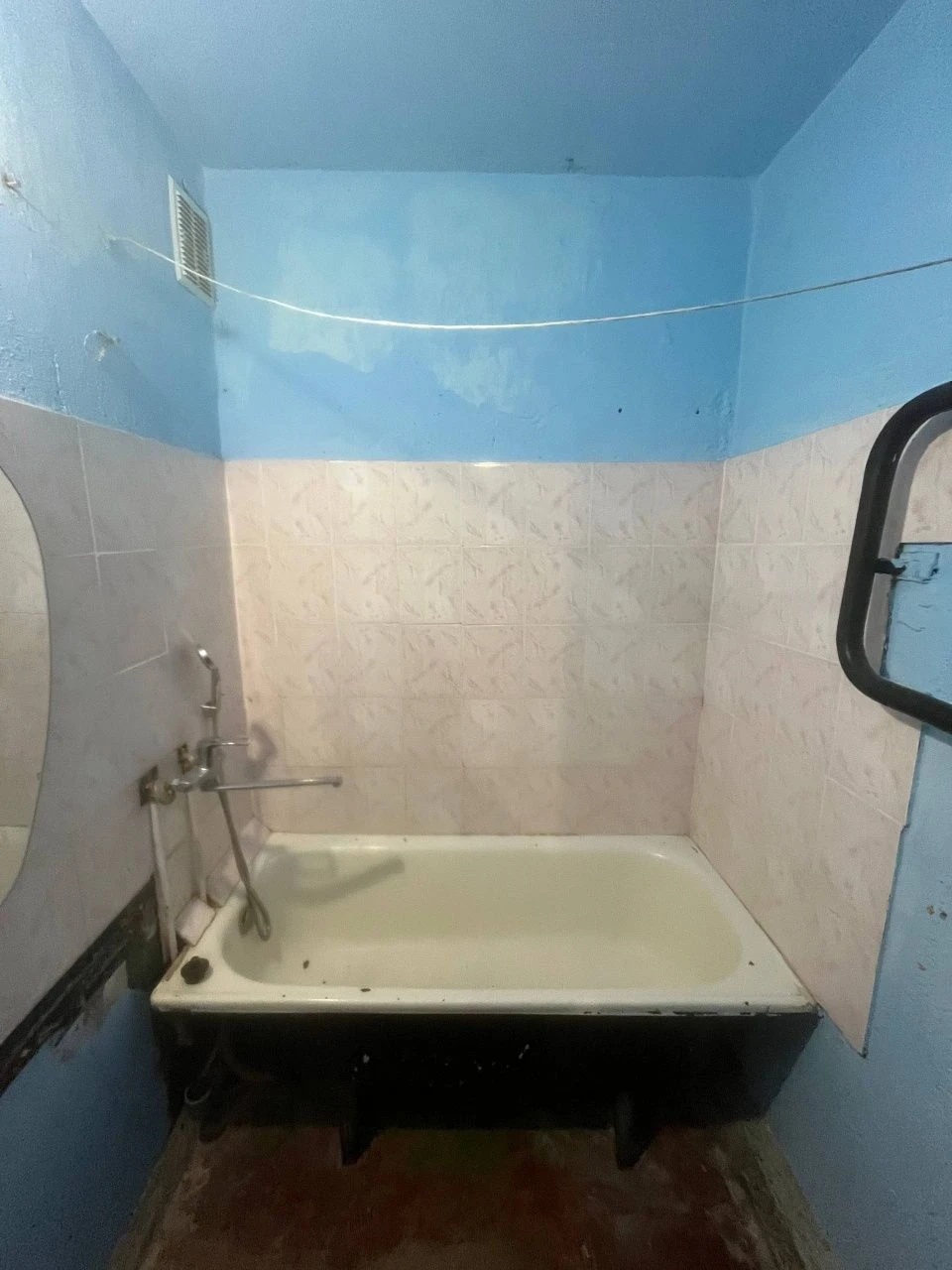 Sale of a 3-bedroom apartment on 4th Zarechnaya!