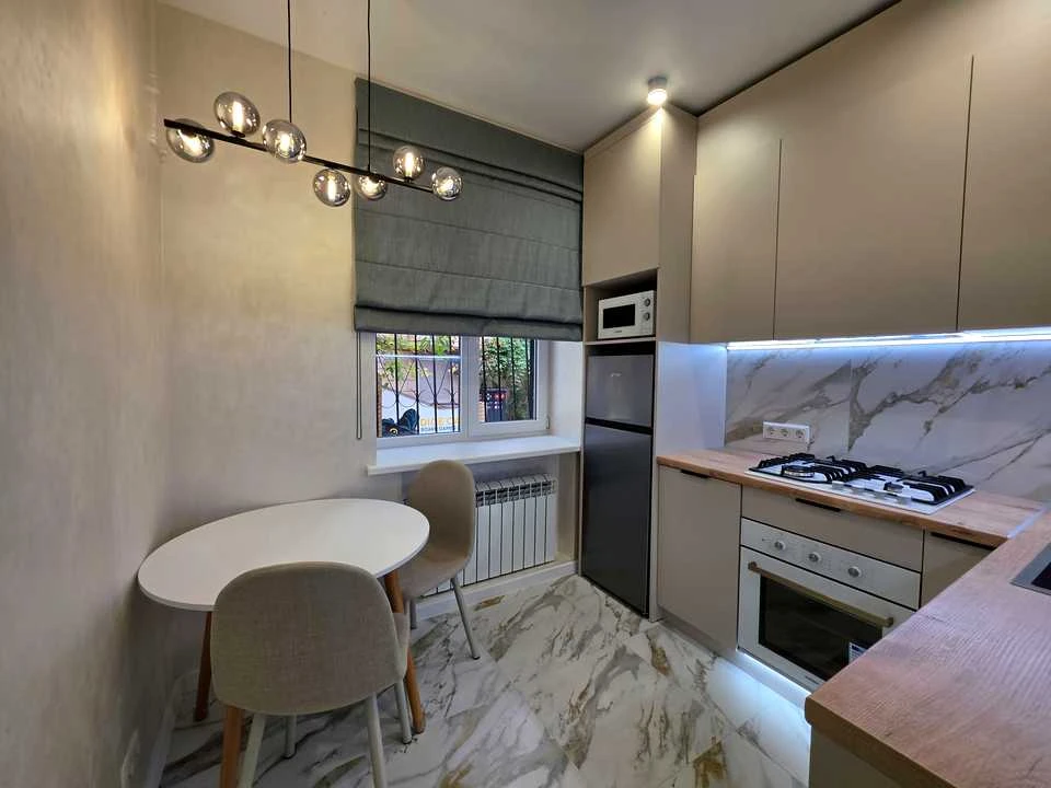 Apartment. Stepan Bandera Street, 49th district
