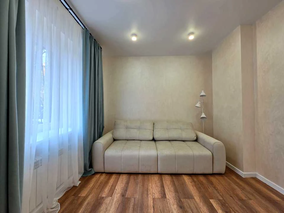 Apartment. Stepan Bandera Street, 49th district