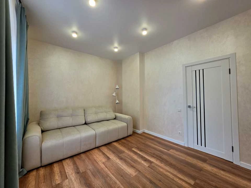 Apartment. Stepan Bandera Street, 49th district