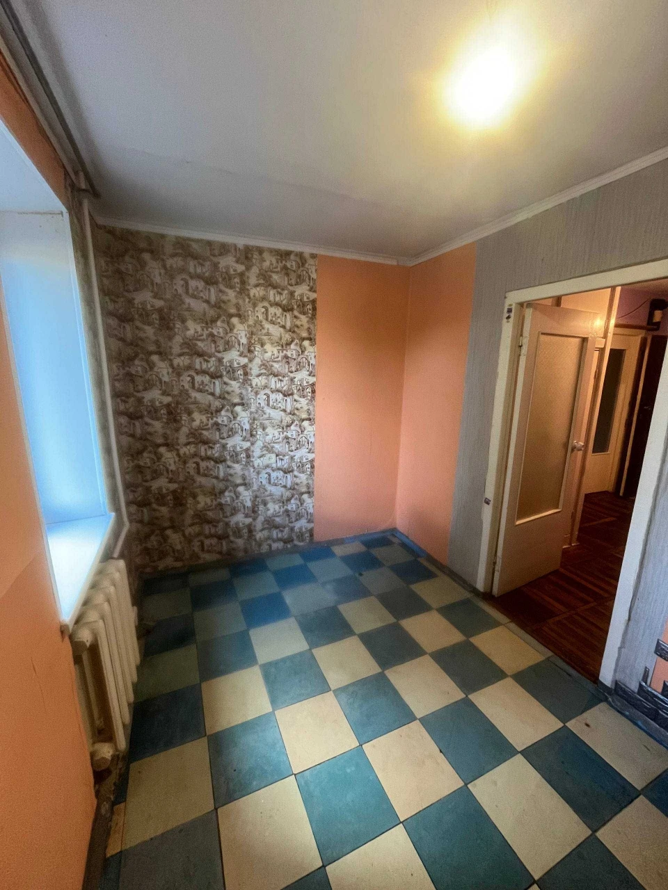Продається 4-кімнатна квартира, вул. Матусевича, 8