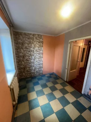 Продається 4-кімнатна квартира, вул. Матусевича, 8