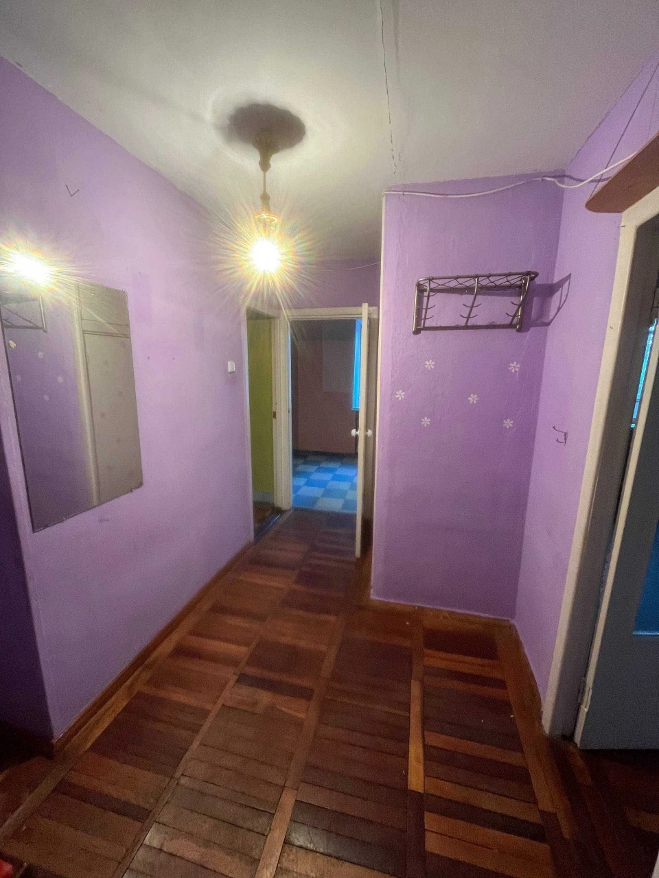 Продається 4-кімнатна квартира, вул. Матусевича, 8