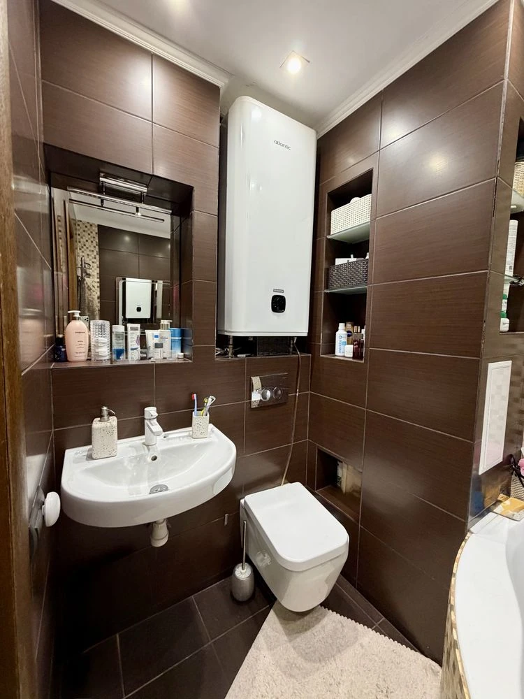 Sale of a 4-room apartment | Saksagan district, Vechir street
